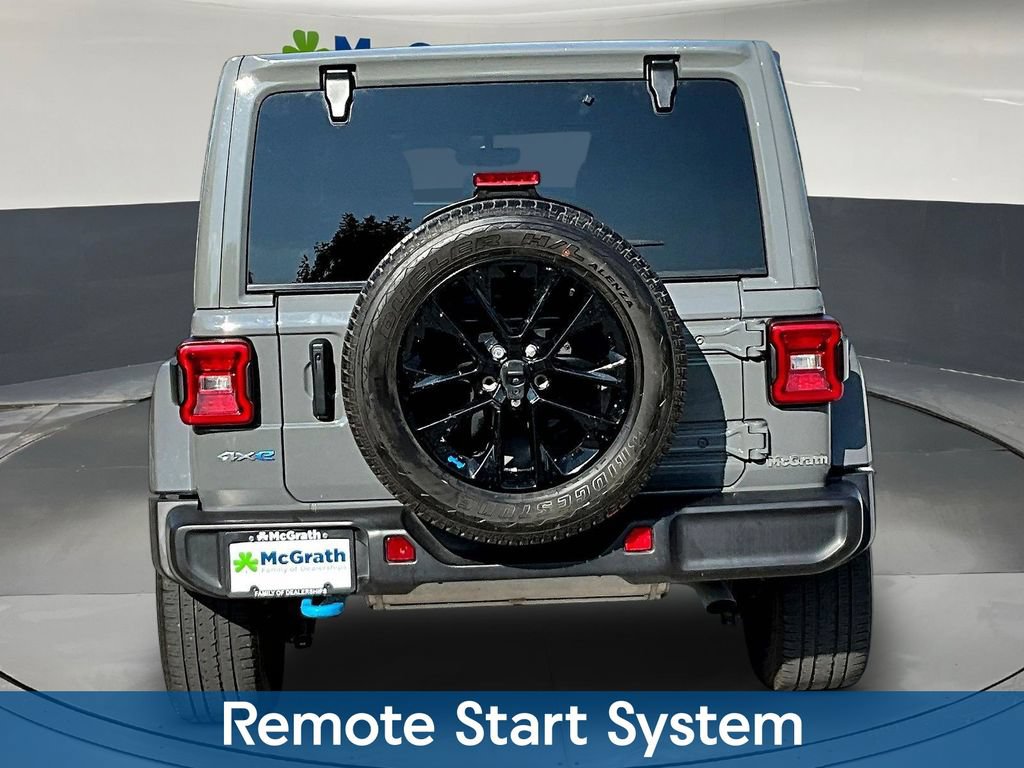 Used 2023 Jeep Wrangler Unlimited Sahara w/ Cold Weather Group AWD/4WD image 7