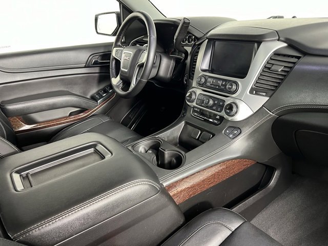 Used 2019 GMC Yukon SLT image 25