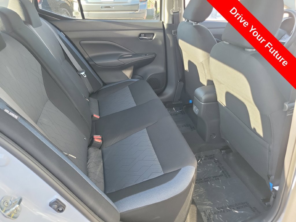 Used 2025 Nissan Versa SV w/ Trunk Package FWD image 18