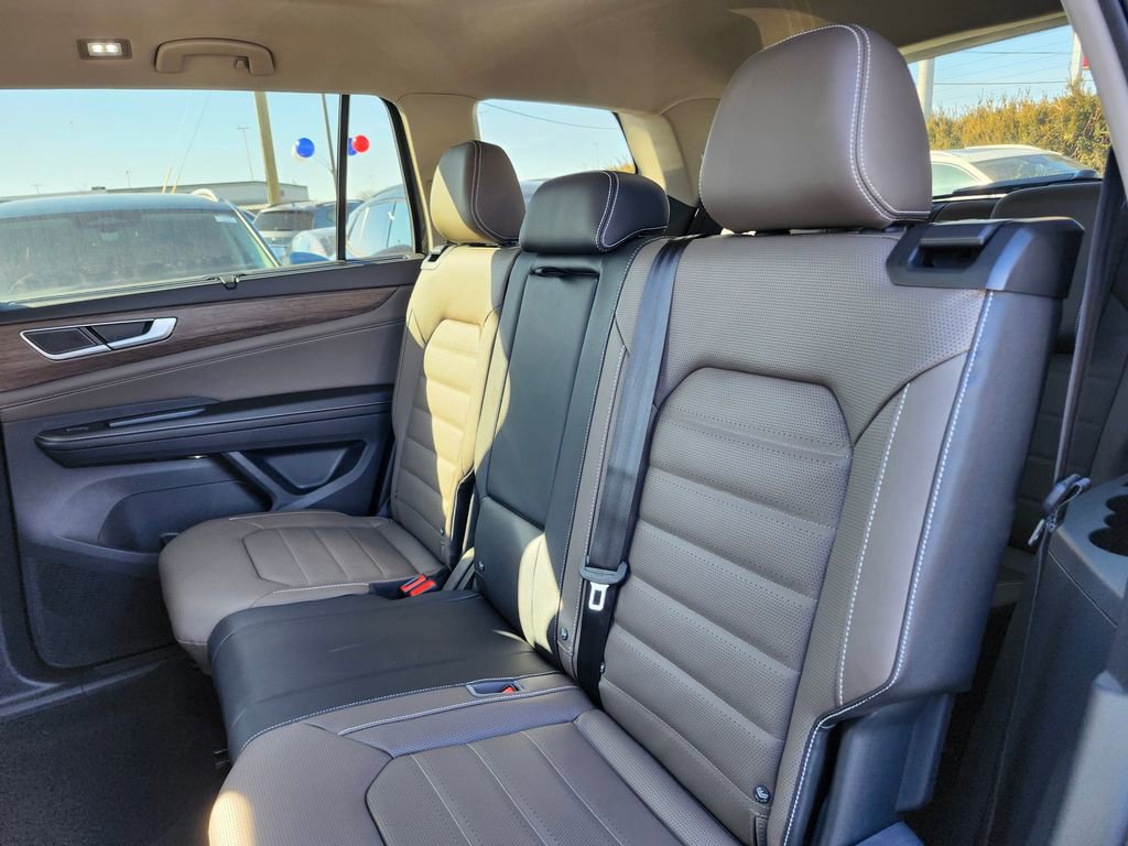New 2026 Volkswagen Atlas SEL image 11