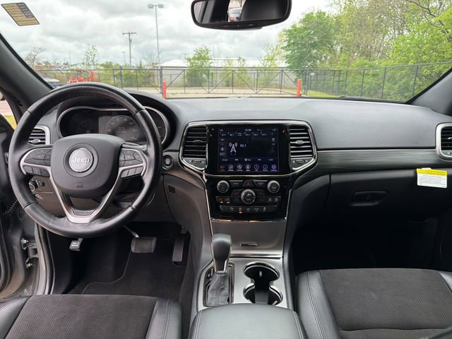 Used 2020 Jeep Grand Cherokee Altitude image 15