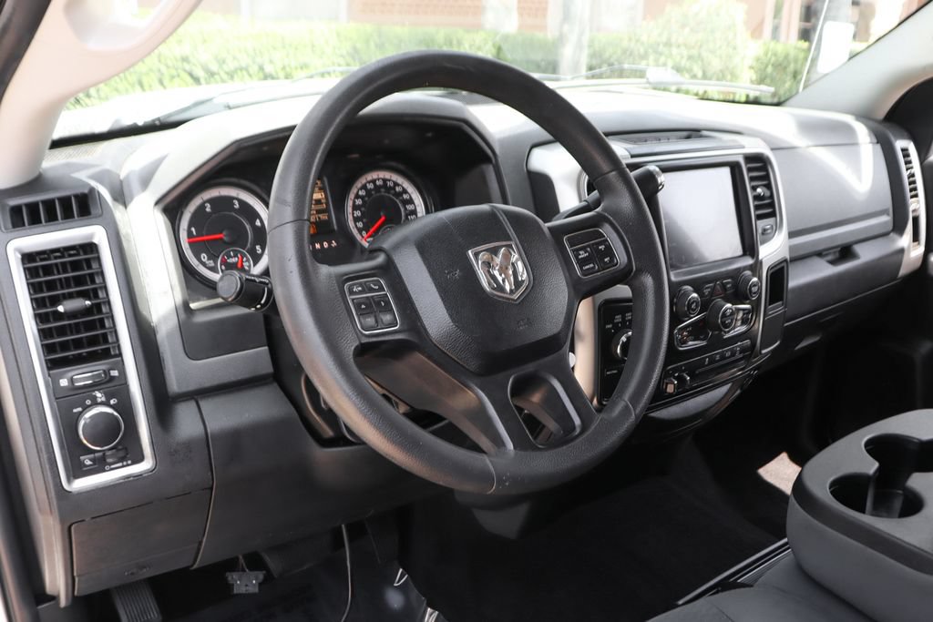 Used 2018 RAM 2500 SLT AWD/4WD image 18