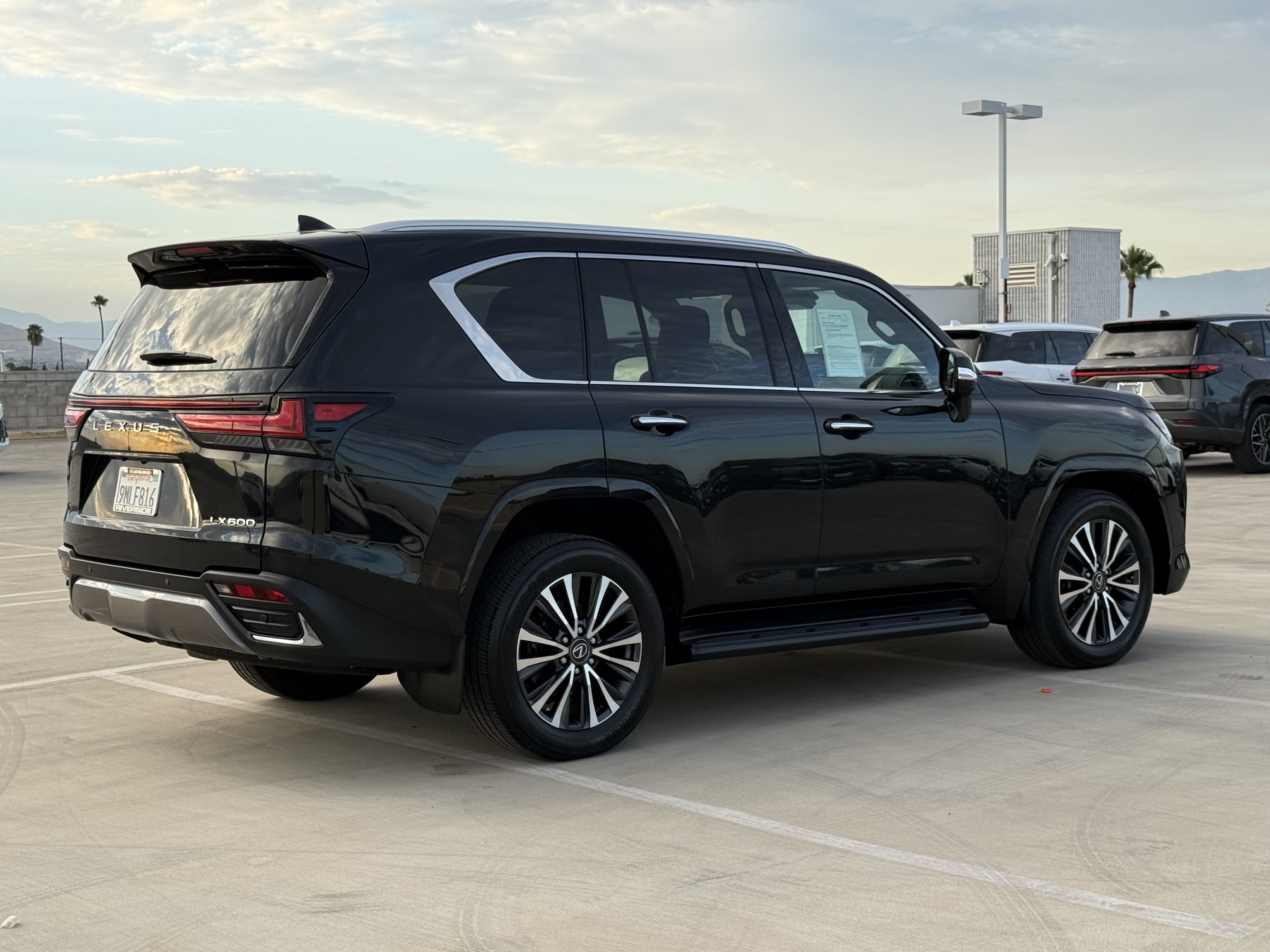 Used 2024 Lexus LX 600 4WD w/ Interior Upgrade Package image 12