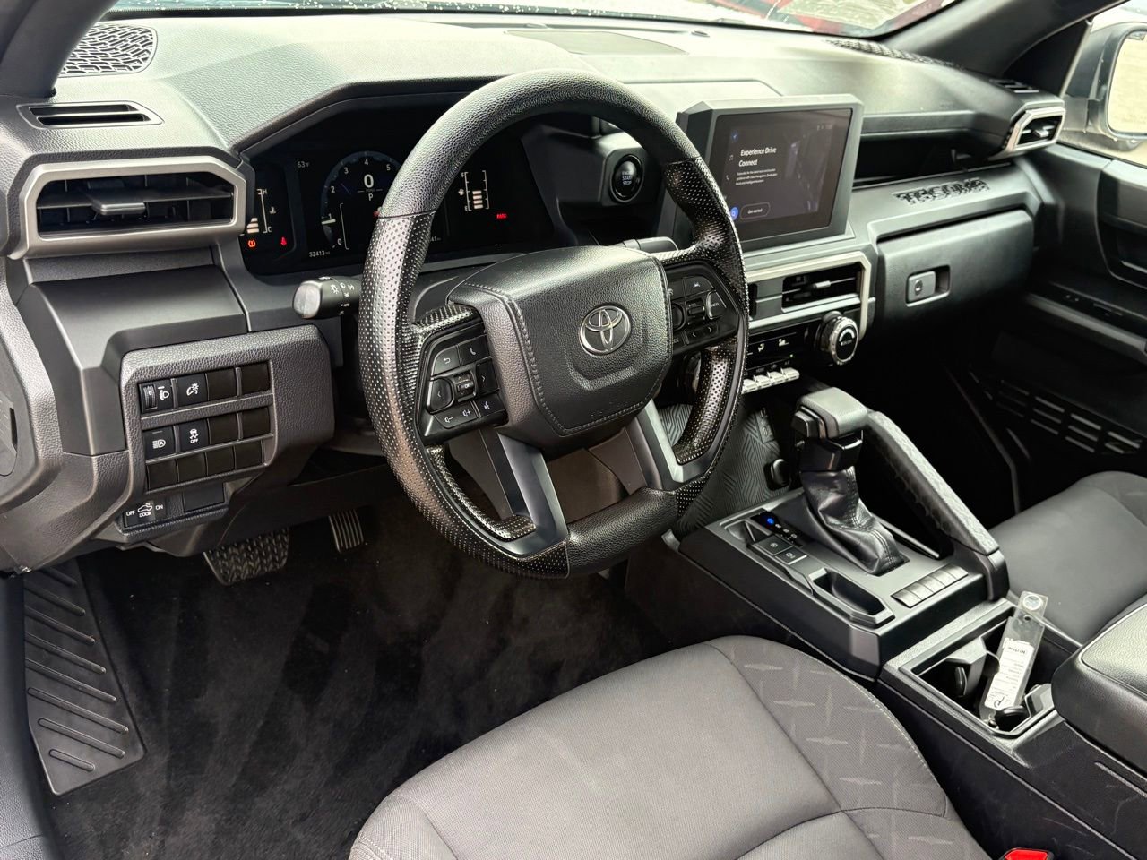 Used 2024 Toyota Tacoma SR RWD image 12