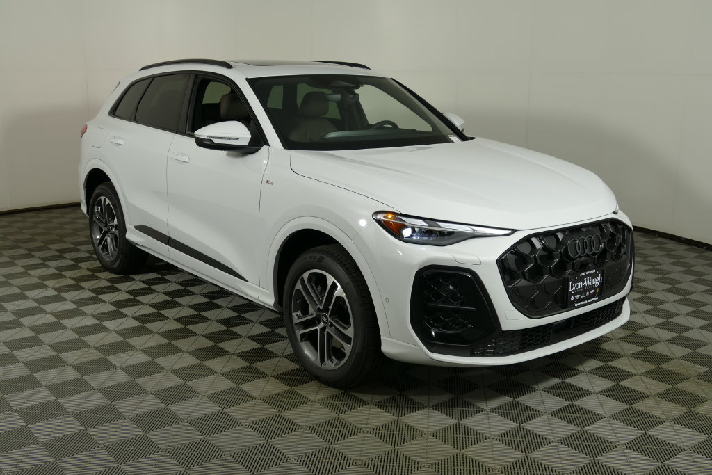New 2026 Audi Q5 2.0T