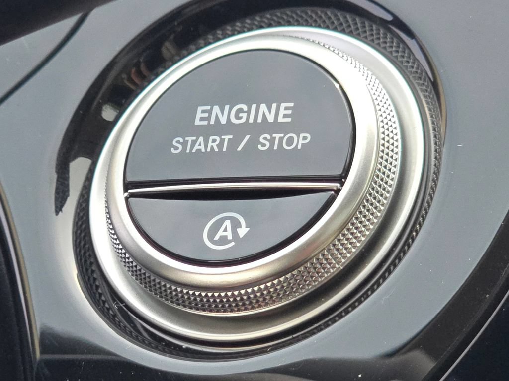New 2026 Mercedes-Benz E 450 4MATIC Sedan image 38