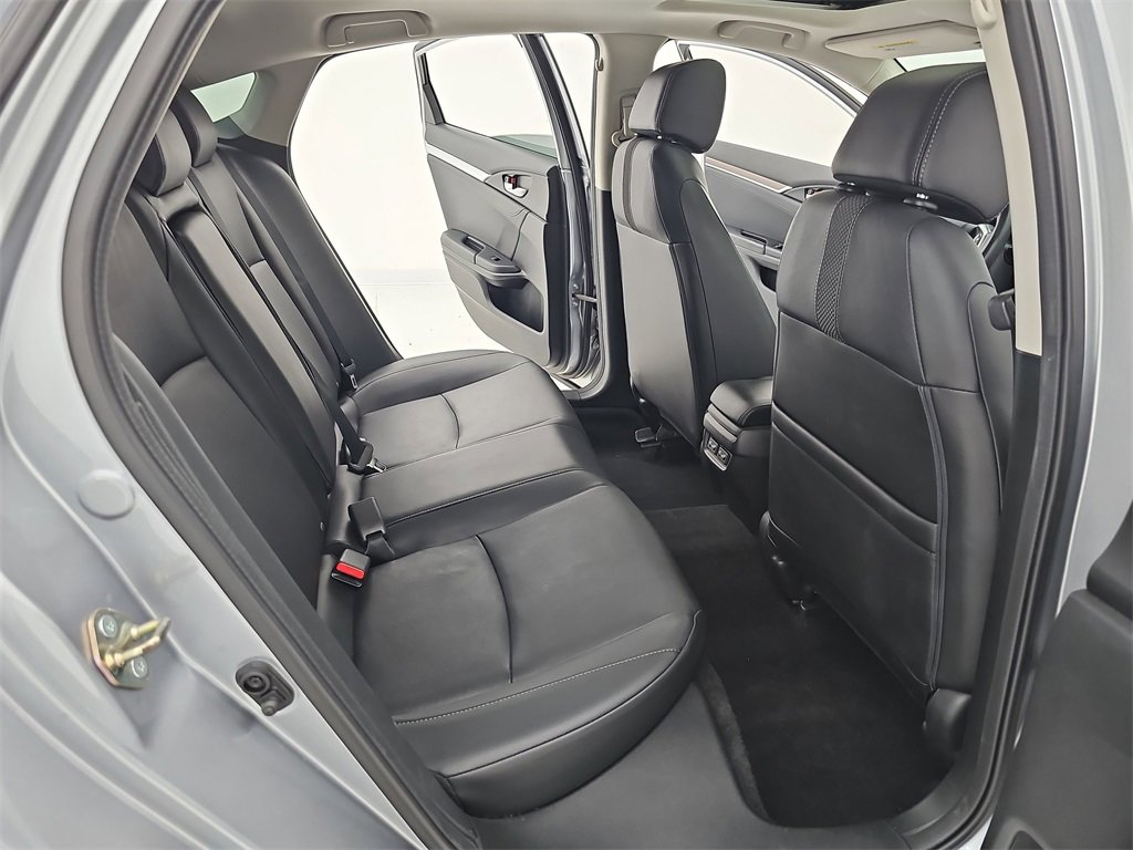 Used 2020 Honda Civic Touring image 13