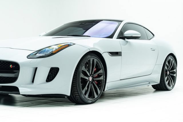Used 2017 Jaguar F-TYPE S RWD image 9