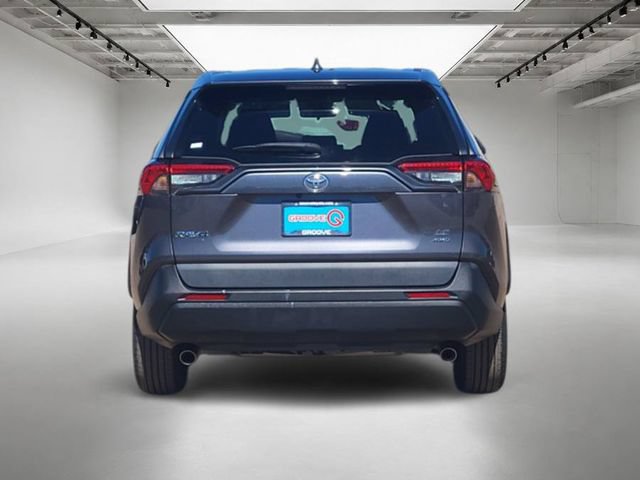 Used 2023 Toyota RAV4 LE AWD/4WD image 5