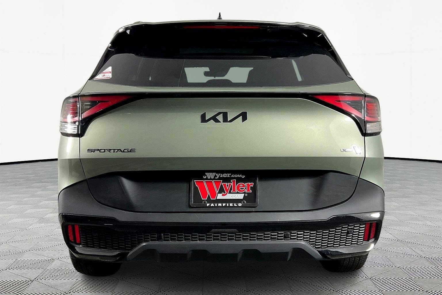 Used 2025 Kia Sportage X-Line w/ Premium Package image 5