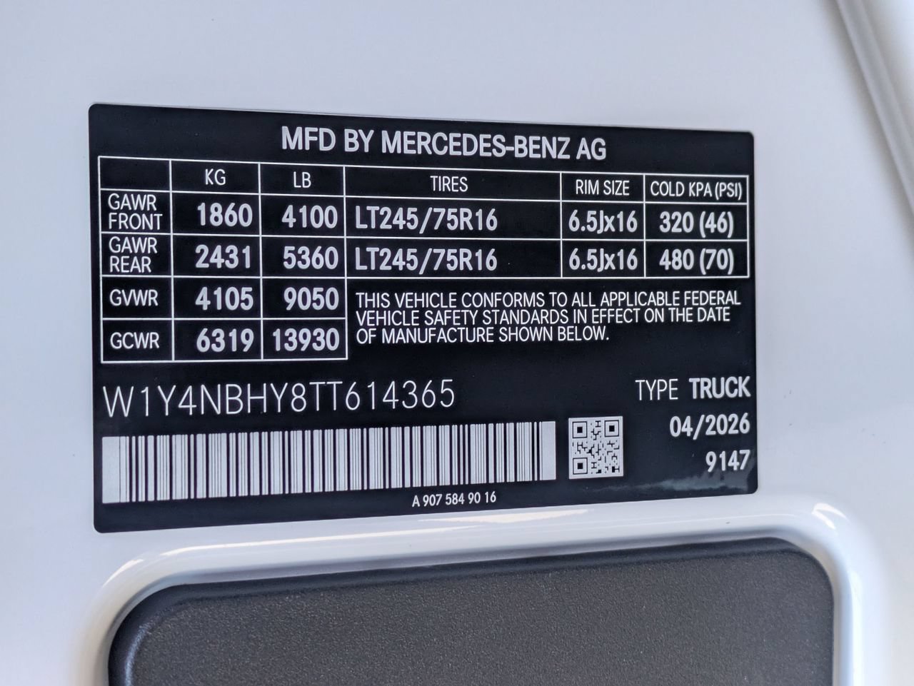 New 2026 Mercedes-Benz Sprinter 2500 image 11