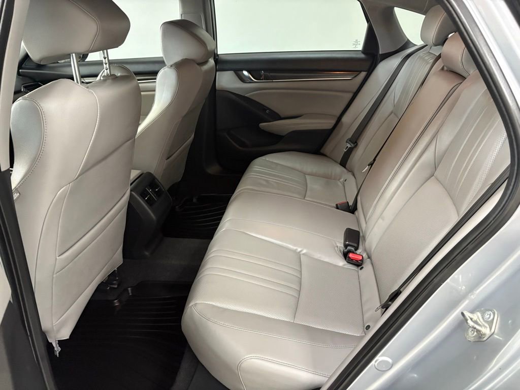 Used 2018 Honda Accord EX-L image 13