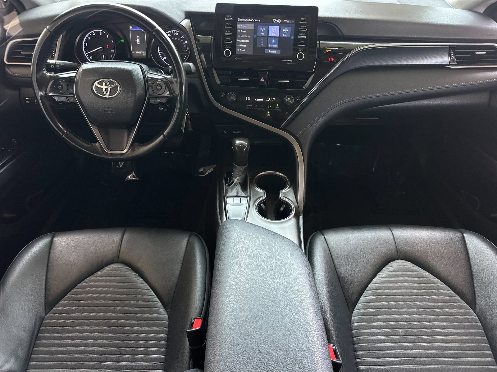 Used 2024 Toyota Camry SE FWD image 12