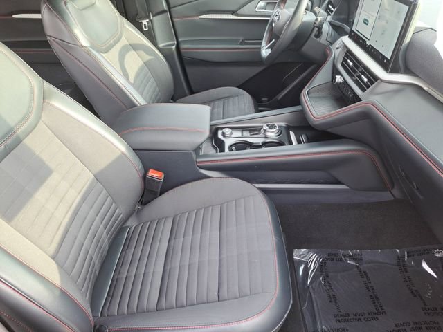 Used 2025 Ford Explorer ST-Line image 26