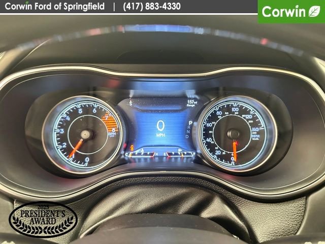 Used 2019 Jeep Cherokee Overland w/ Technology Group image 30