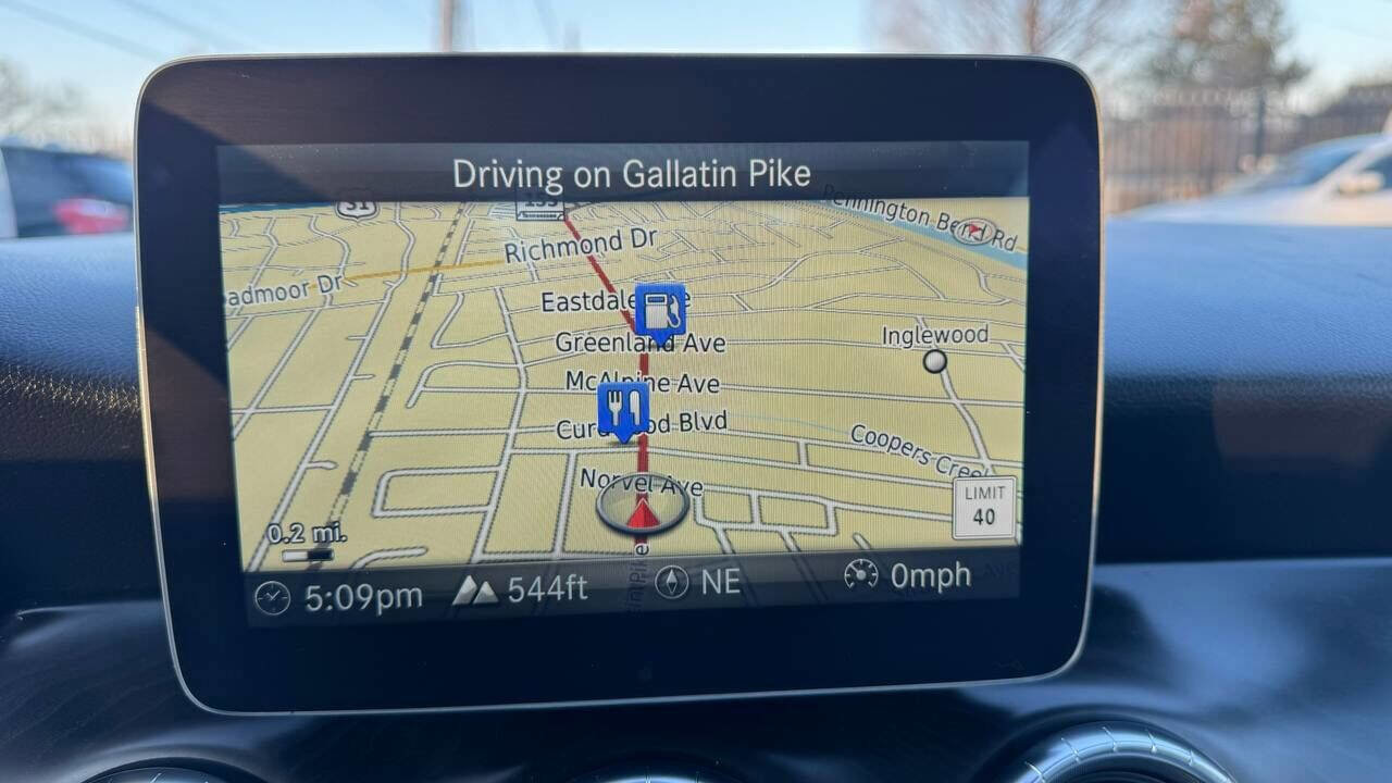 Used 2018 Mercedes-Benz CLA 250 image 26