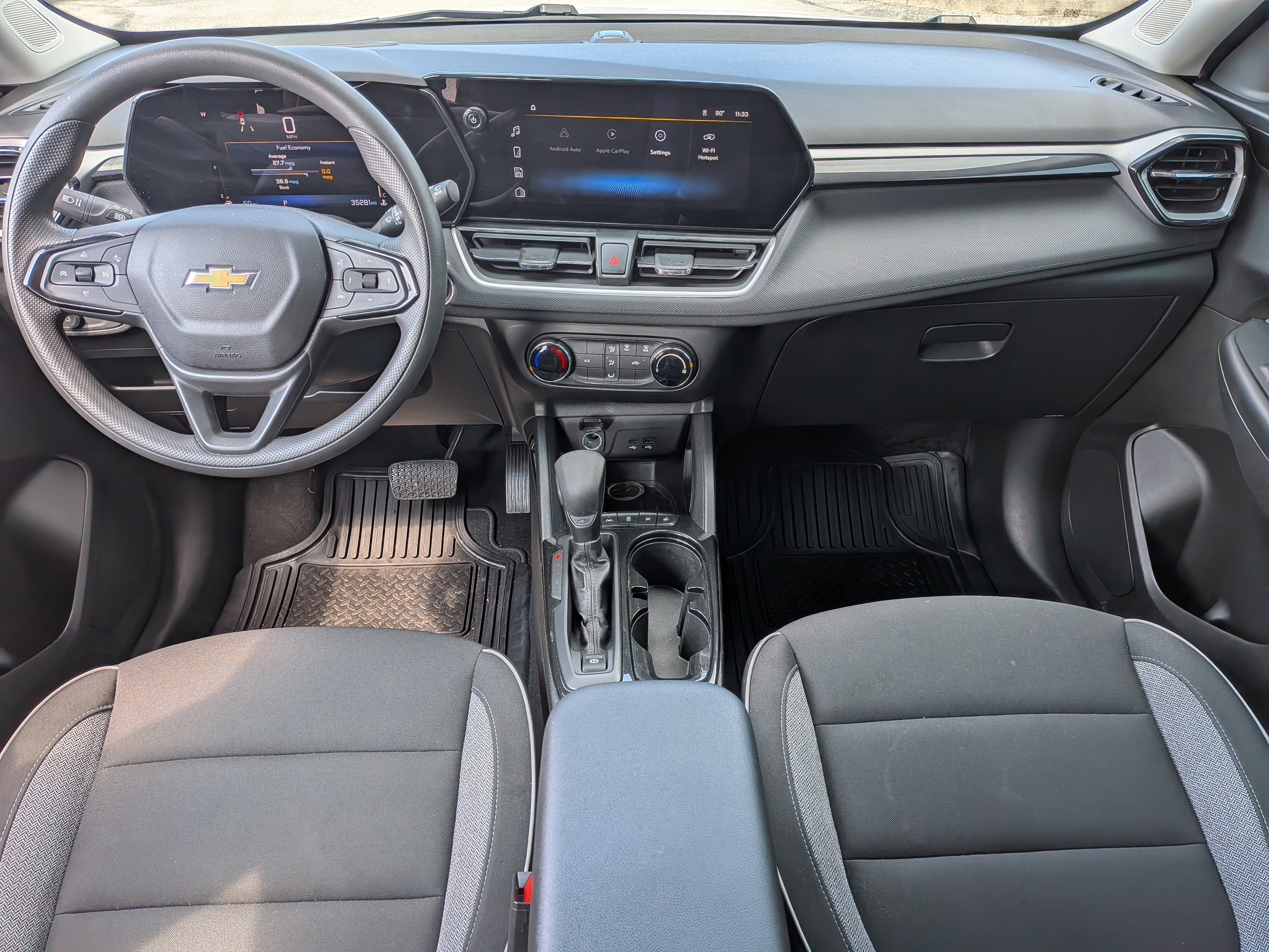 Used 2025 Chevrolet TrailBlazer LS w/ LS Convenience Package FWD image 15