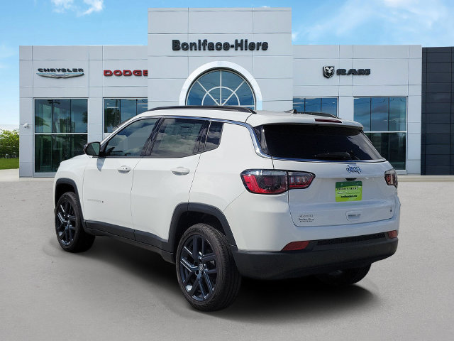 New 2026 Jeep Compass Latitude AWD/4WD image 4