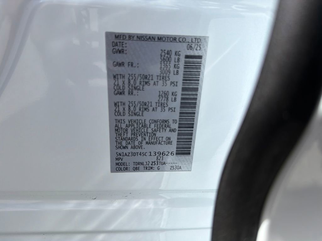 Used 2025 Nissan Murano Platinum image 36