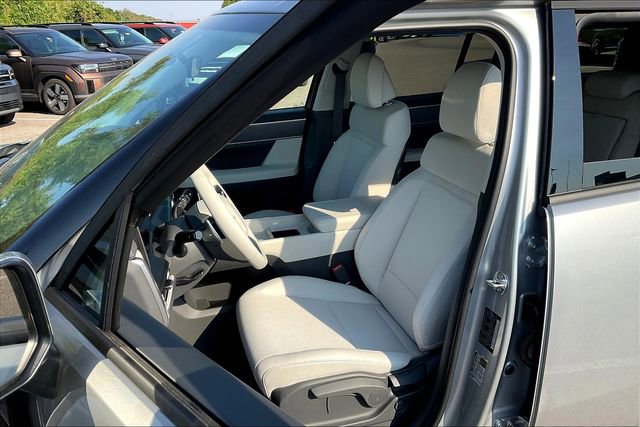 New 2026 Hyundai Santa Fe SE image 9