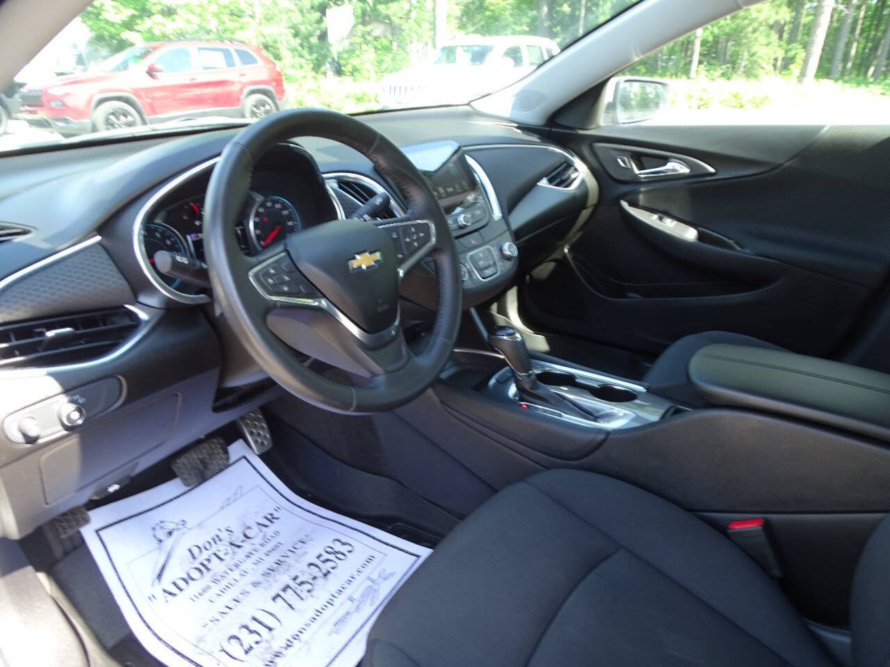 Used 2016 Chevrolet Malibu LT Sedan 4D FWD image 9