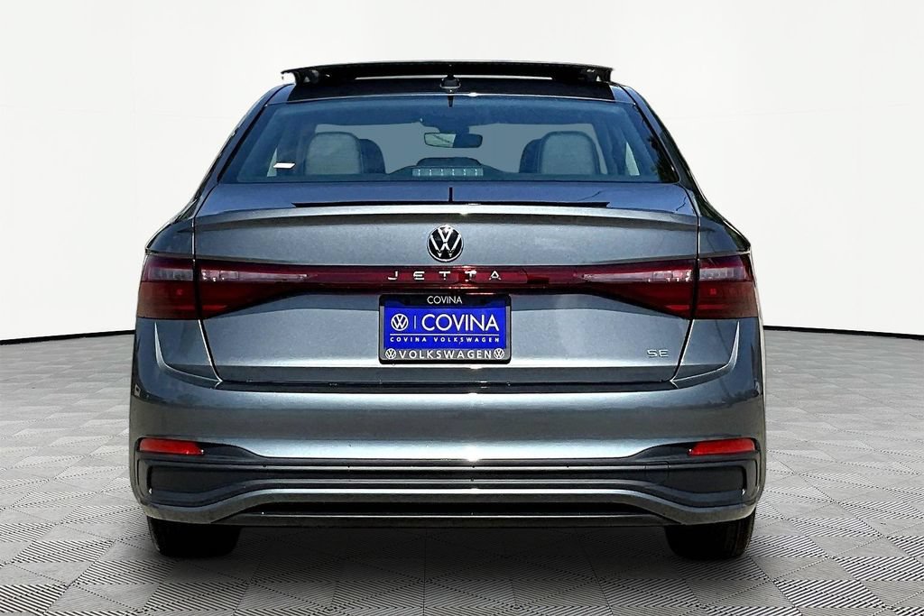 New 2026 Volkswagen Jetta SE FWD image 5