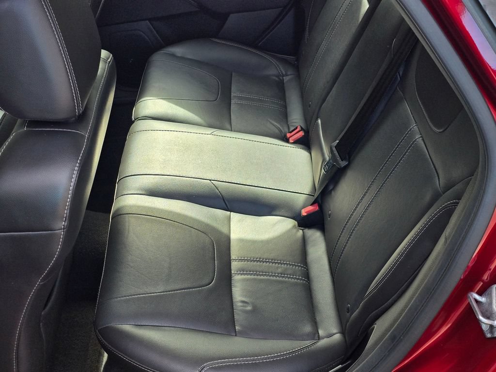 Used 2014 Ford Focus Titanium FWD image 15