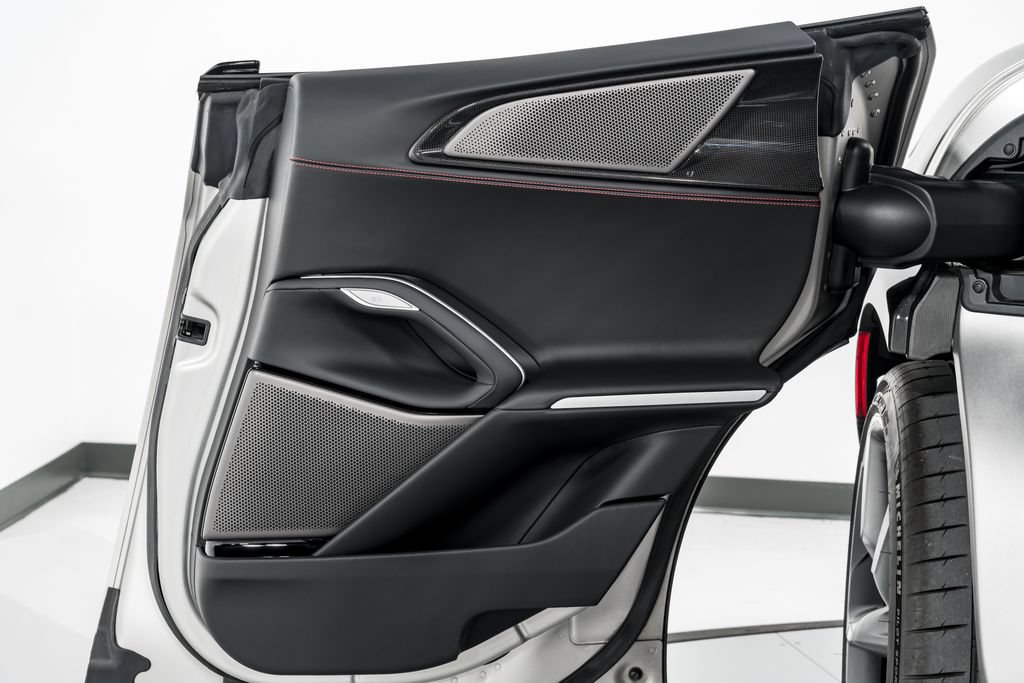 Used 2024 Ferrari Purosangue AWD/4WD image 31