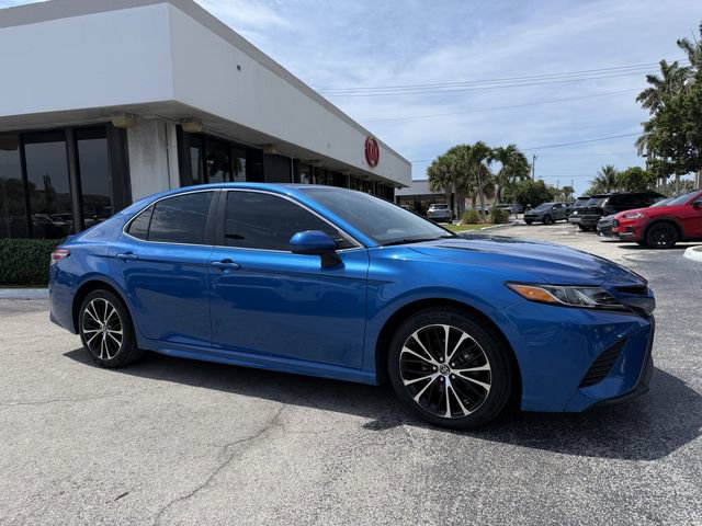Used 2019 Toyota Camry SE