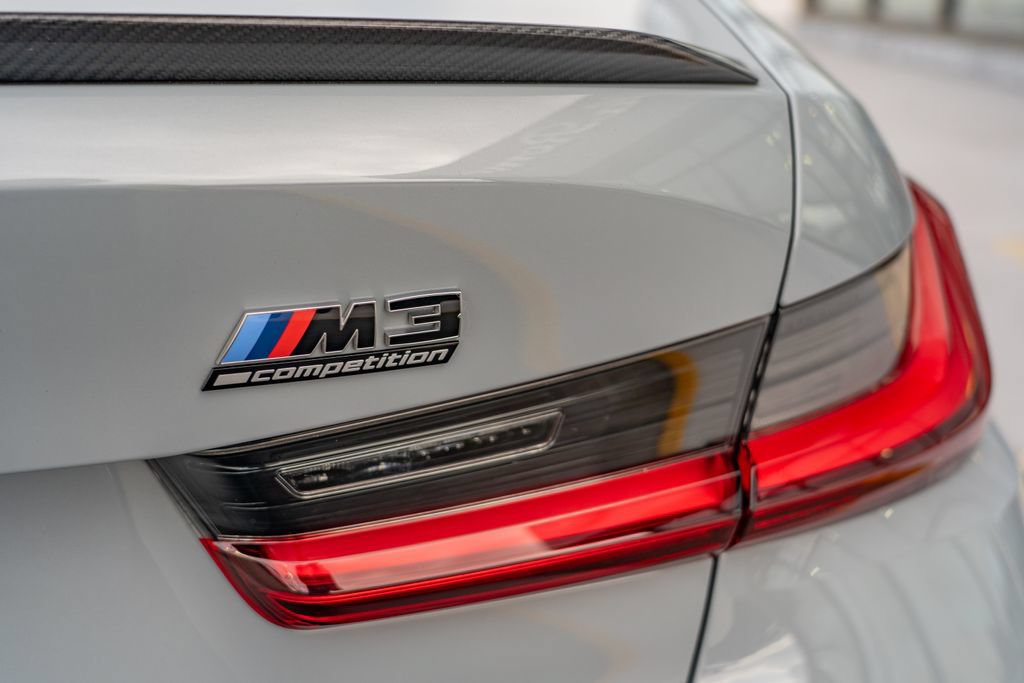 Used 2025 BMW M3 Competition w/ M Carbon Exterior Package AWD/4WD image 8