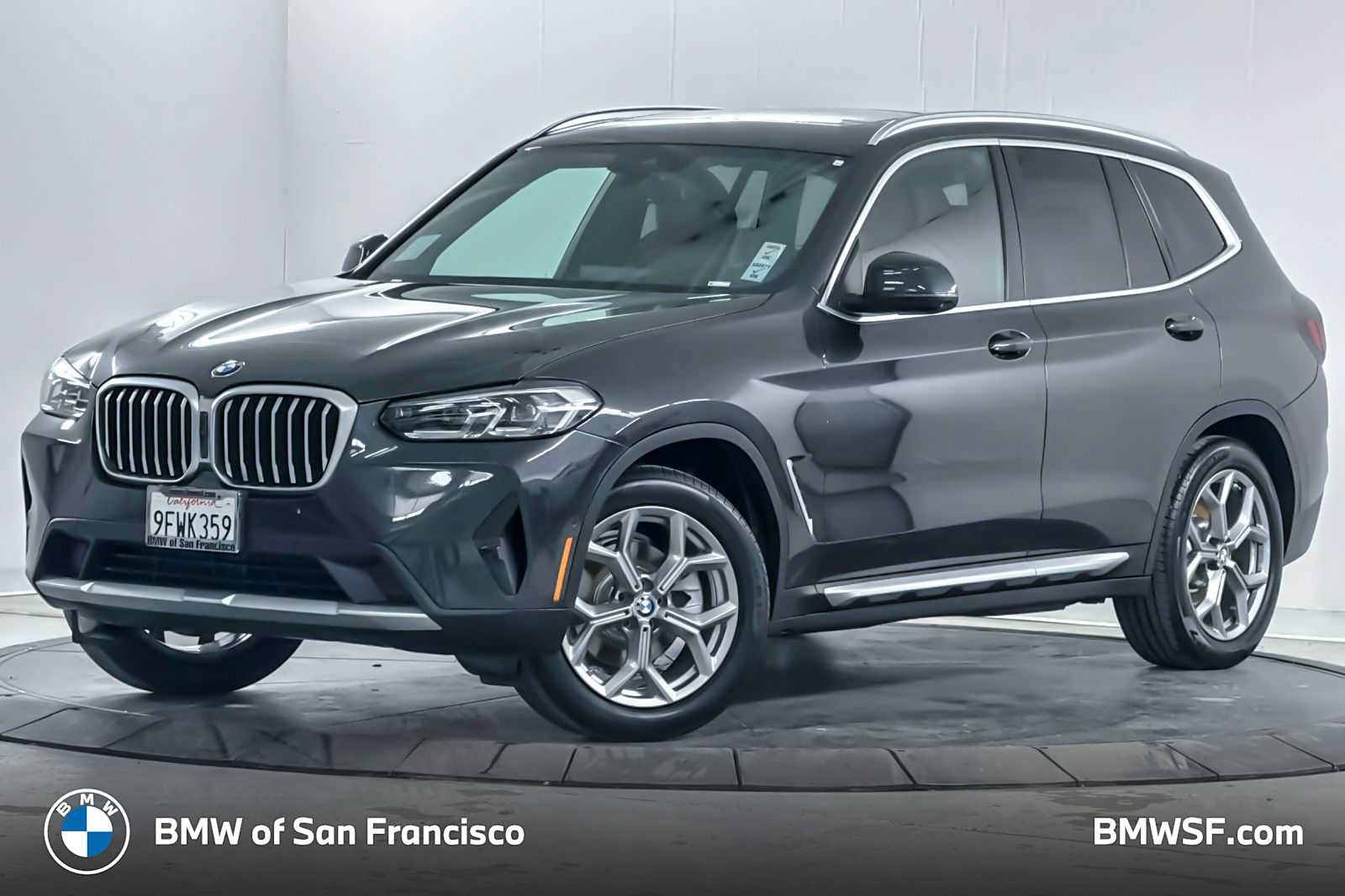 Used 2023 BMW X3 xDrive30i w/ Premium Package AWD/4WD image 1