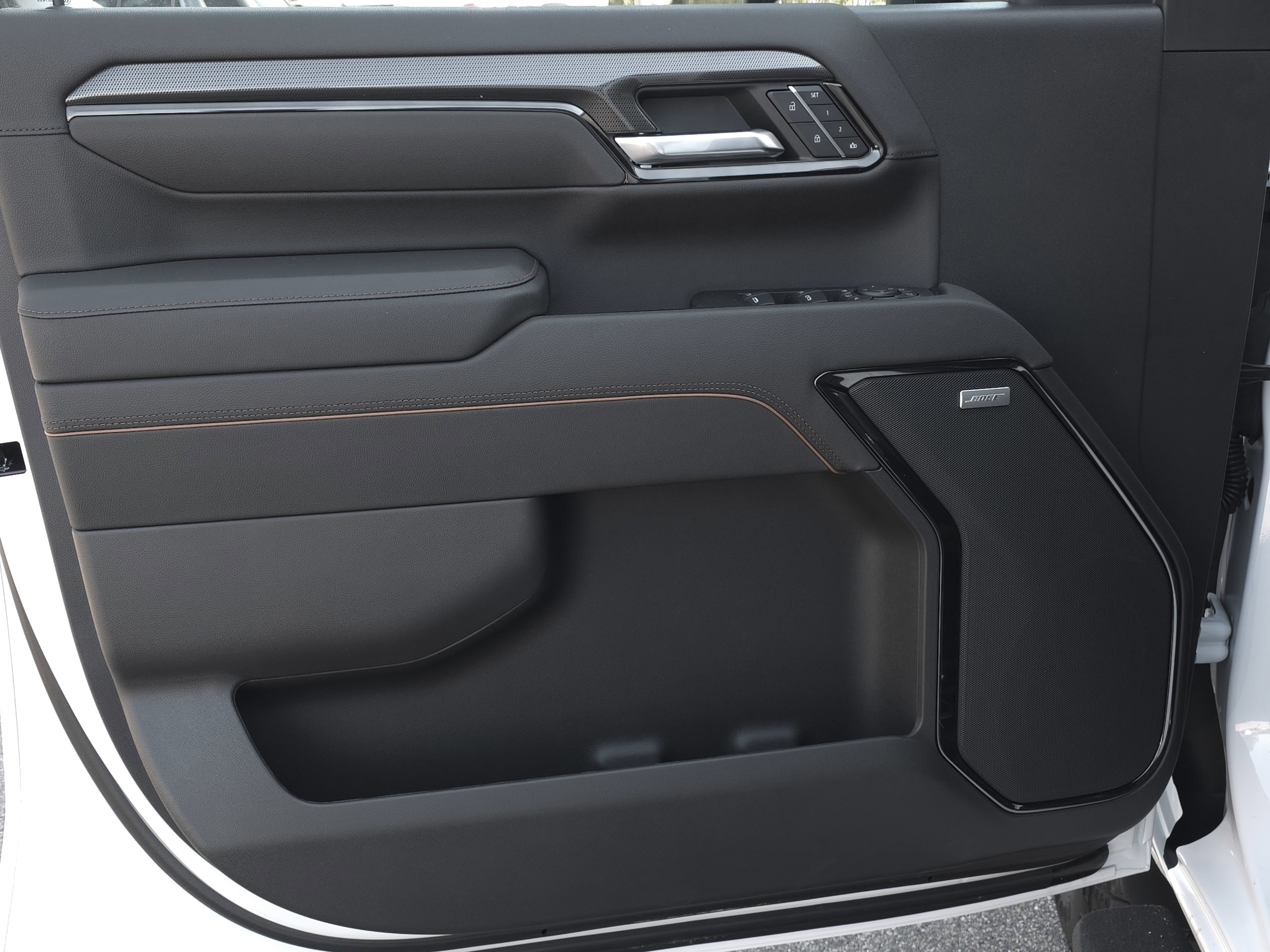 New 2026 GMC Sierra 2500 AT4 w/ AT4 Premium Plus Package image 30