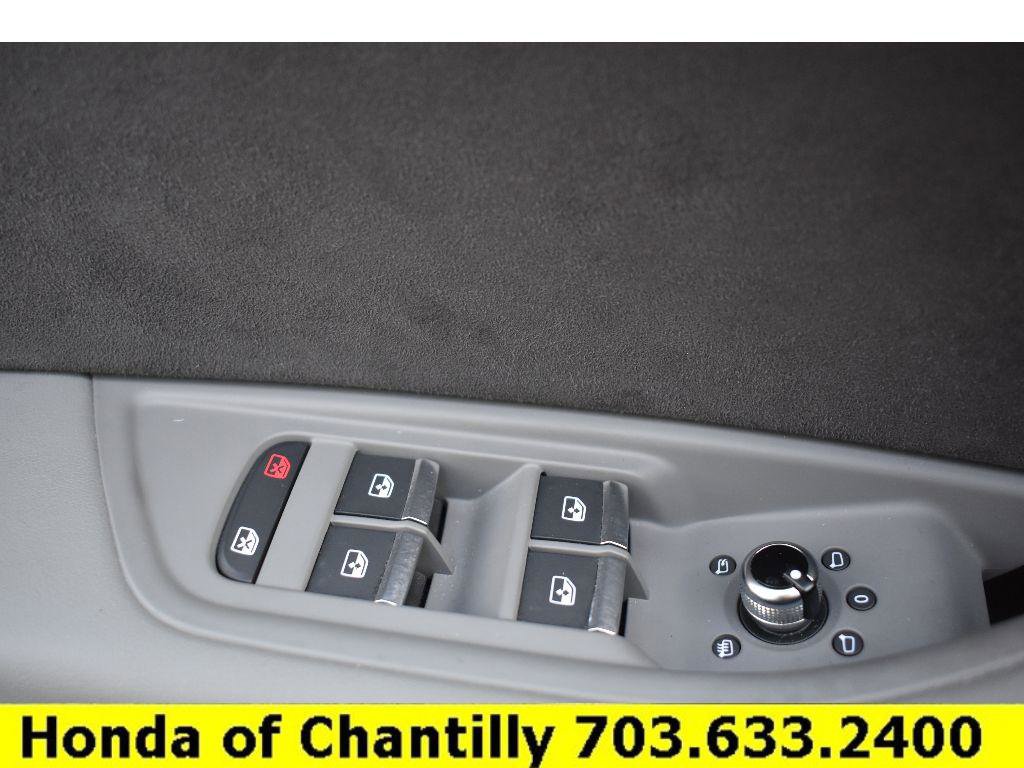 Used 2018 Audi S4 Premium Plus image 24