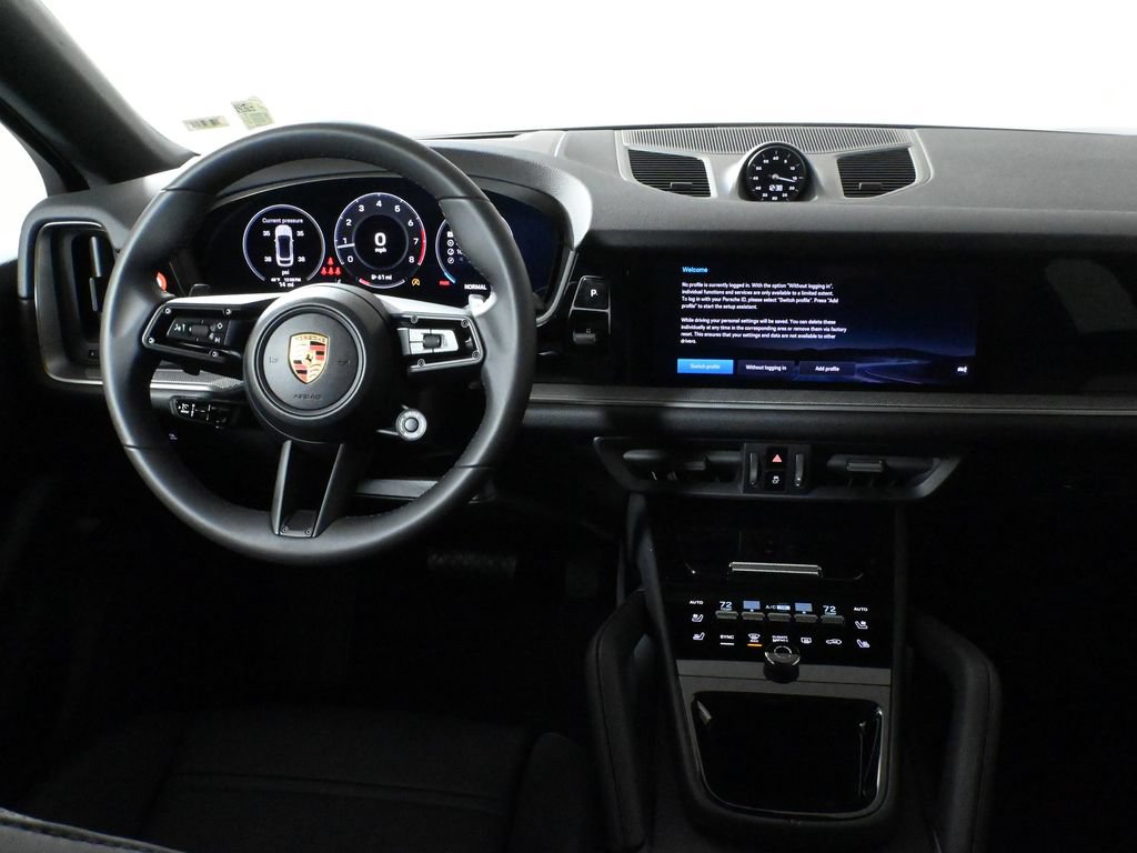 Used 2026 Porsche Cayenne Coupe AWD/4WD image 17