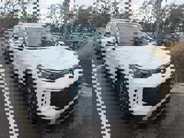 Used 2025 Volkswagen Tiguan S video 1