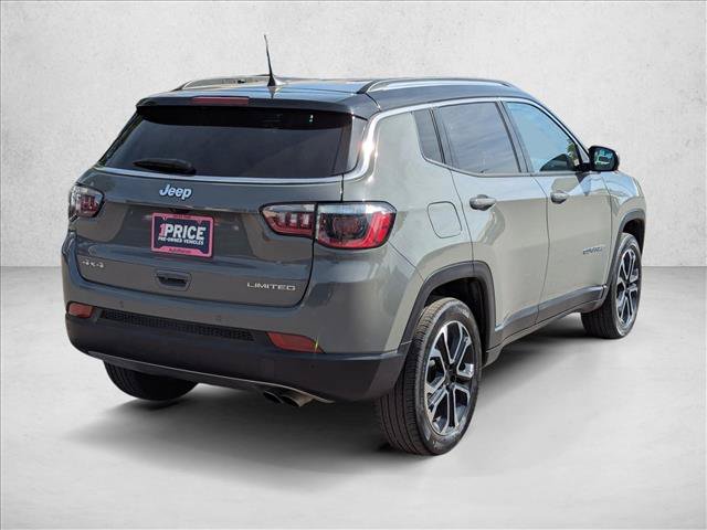 Used 2022 Jeep Compass Limited AWD/4WD image 5