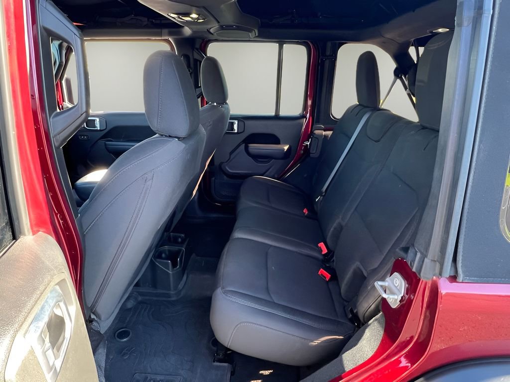 Used 2022 Jeep Wrangler Unlimited Sport image 13