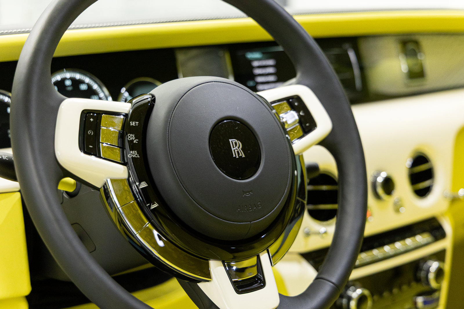 Certified 2024 Rolls-Royce Phantom Sedan w/ The Phantom Package RWD image 36