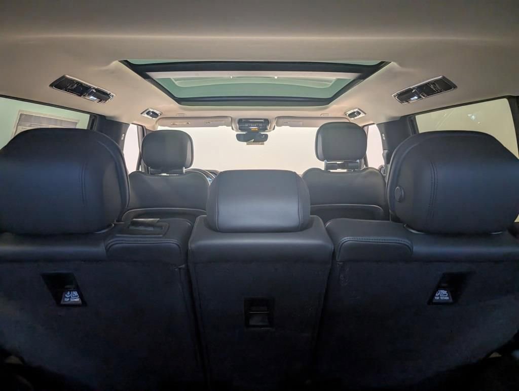 New 2026 Land Rover Range Rover Long Wheelbase SE AWD/4WD image 30