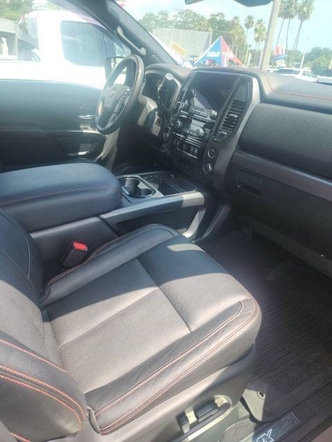 Used 2023 Nissan Titan PRO-4X w/ Pro-4x Convenience Package AWD/4WD image 4