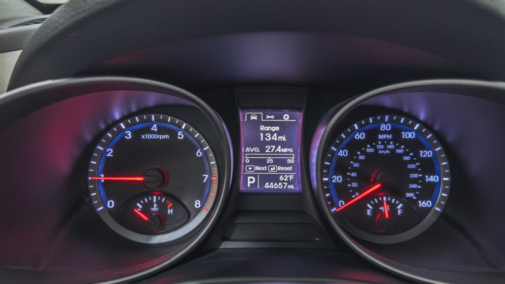 Used 2016 Hyundai Santa Fe Sport w/ Option Group 02 image 26