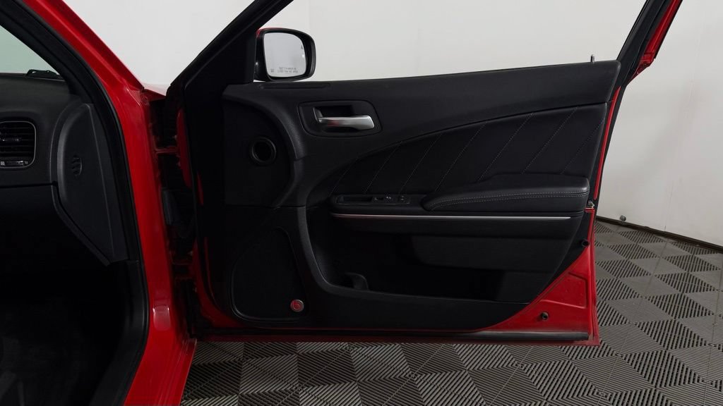 Used 2018 Dodge Charger GT AWD/4WD image 30
