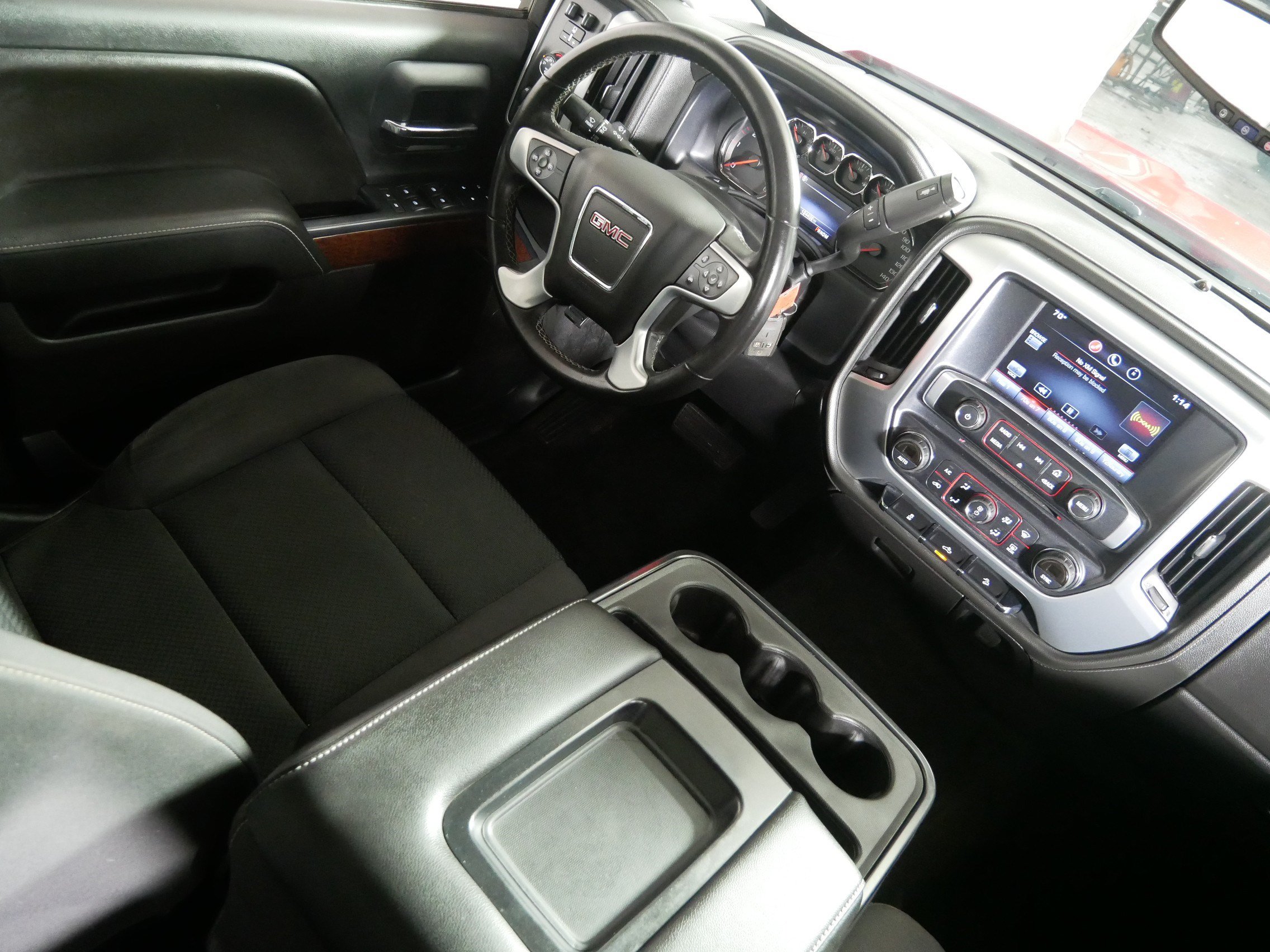 Used 2016 GMC Sierra 1500 SLE w/ SLE Value Package AWD/4WD image 9