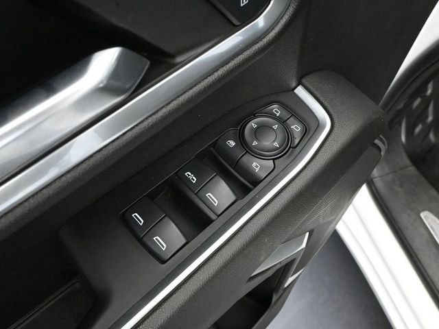 Used 2024 GMC Sierra 3500 SLE w/ SLE Convenience Package image 23