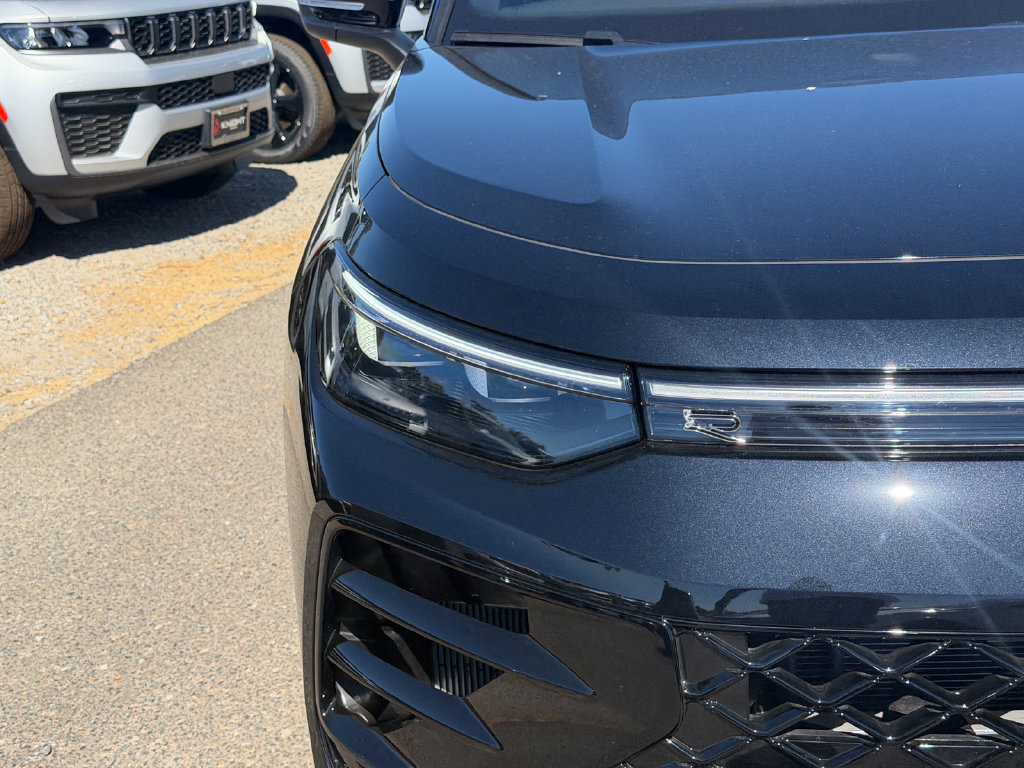 New 2026 Volkswagen Tiguan SEL R-Line AWD/4WD image 5