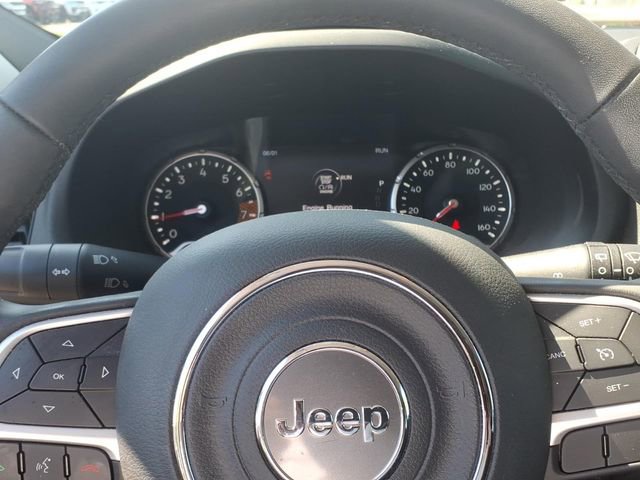 Used 2023 Jeep Renegade Altitude AWD/4WD image 18