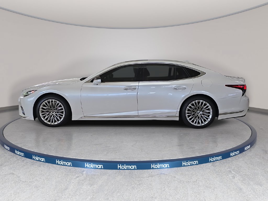 Used 2024 Lexus LS 500 RWD image 11