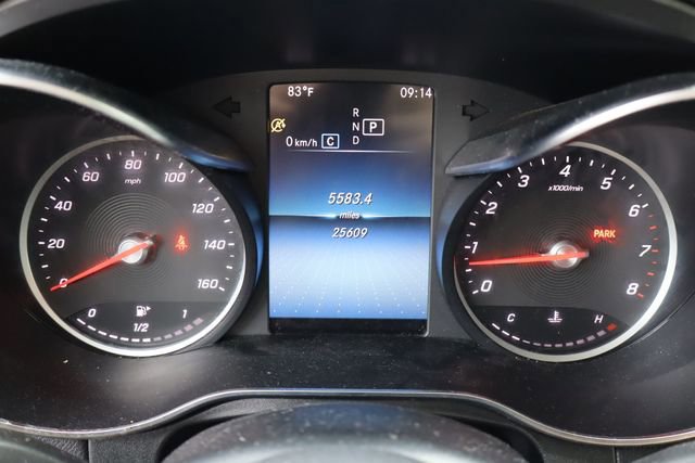 Used 2020 Mercedes-Benz GLC 300 image 9
