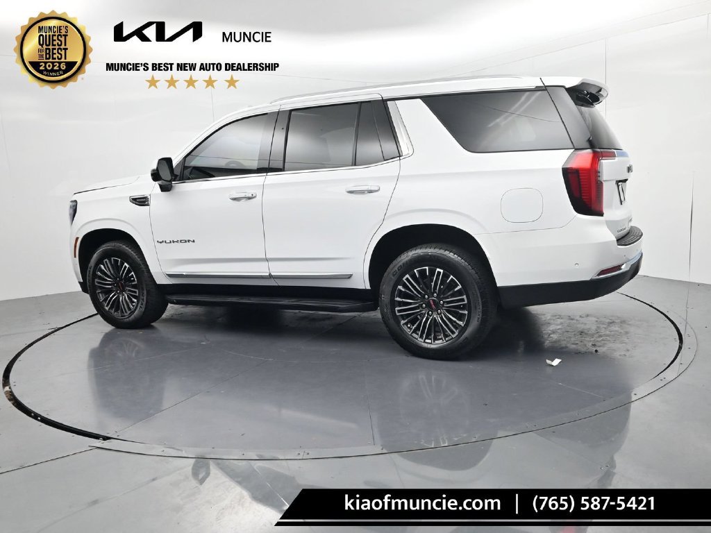 Used 2025 GMC Yukon Elevation w/ Elevation Premium Package AWD/4WD image 5