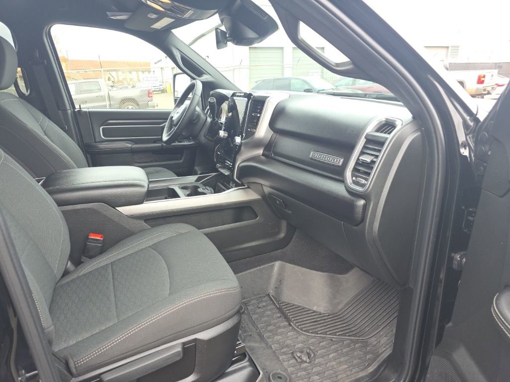 Used 2025 RAM 3500 Big Horn image 9